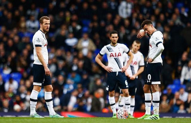 国乒8-2胜法国，产生了3大不可思议，王楚钦救场，王皓脸色铁青