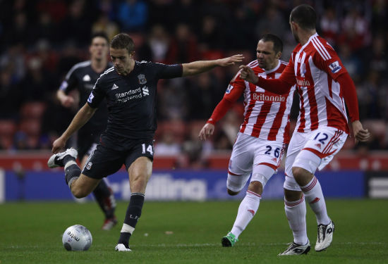 汉堡vs斯图加特：洛孔加、卢卡-武什科维奇首发，努贝尔、达希勒出战