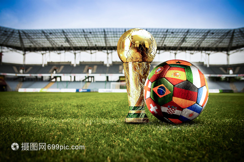 足球周刊：刘若钒曾想回成都却被徐正源拒绝，后获里卡多、穆斯卡特赏识（足球周刊：刘若钒欲回归成都遭徐正源拒绝，此后获里卡多与穆斯卡特青睐）