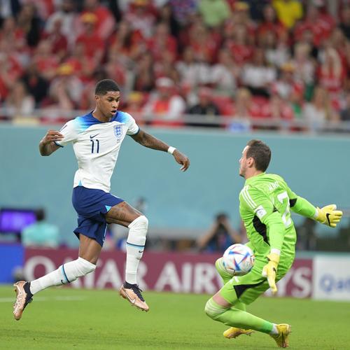 颜骏凌：武磊赛前对球队做了动员，我们争冠经验丰富没有包袱