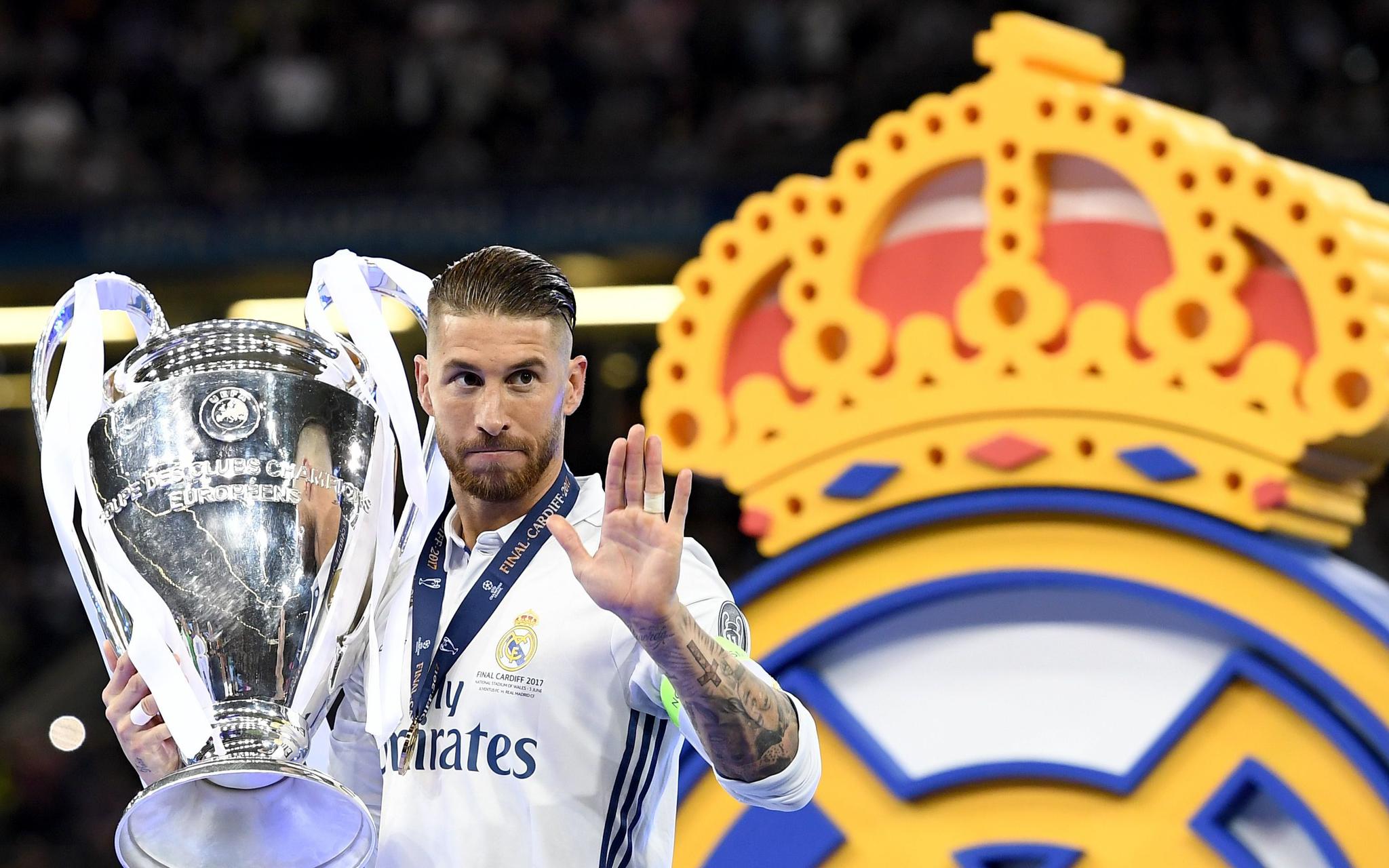 英超第19轮裁判选派：达伦·英格兰执法阿森纳vs维拉榜首大战（英超第19轮裁判安排：达伦·英格兰吹罚阿森纳对阵维拉榜首之战）