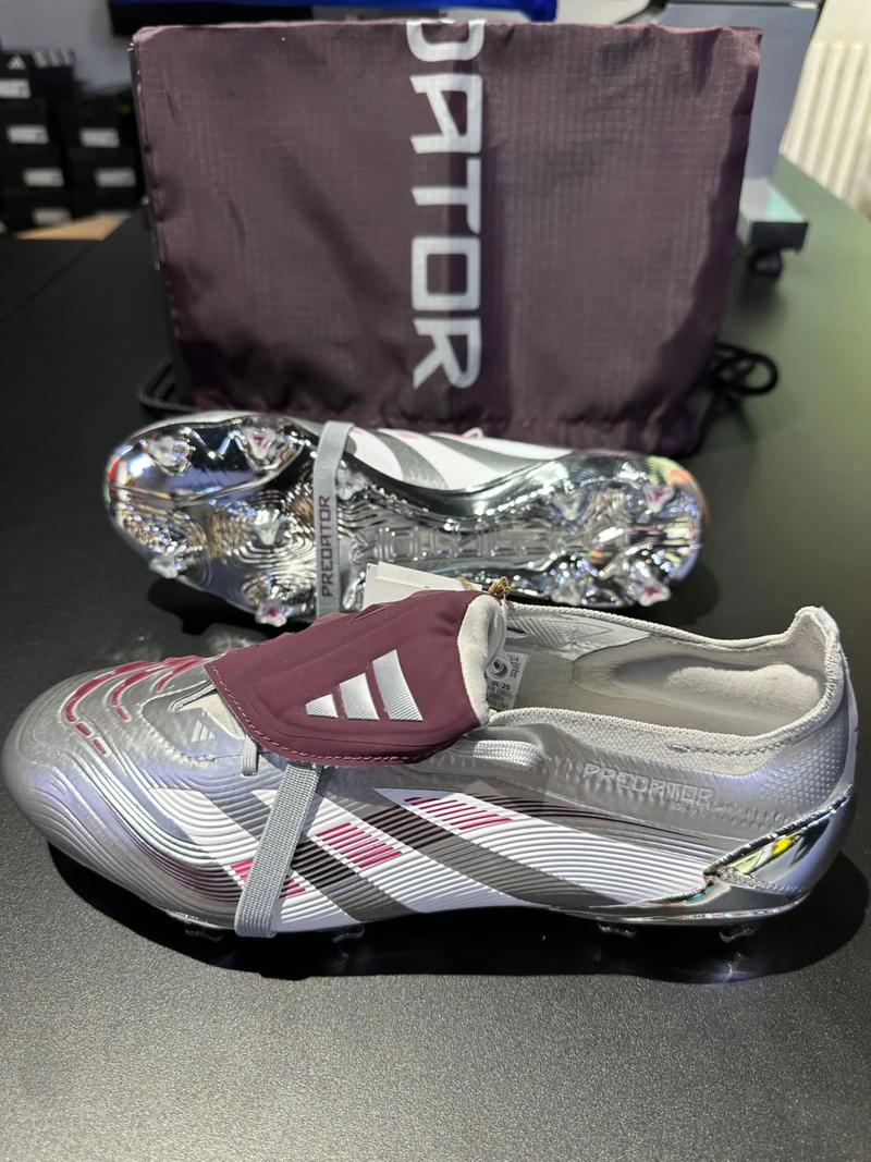 李冰冰再刷新疆雪场 你准备好冲同款雪道了吗