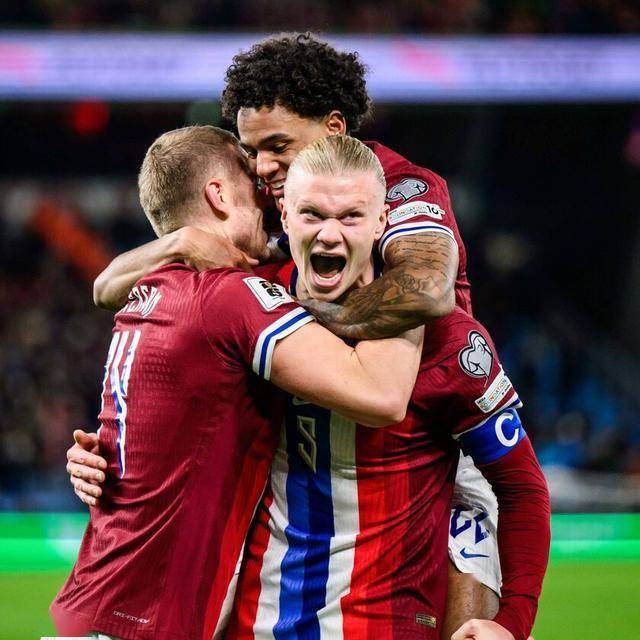 斯科尔斯：欧联杯半决赛先客后主对曼联有利，有助球队冲击决赛（斯科尔斯：先客后主的欧联半决赛利好曼联，有助球队冲击决赛）