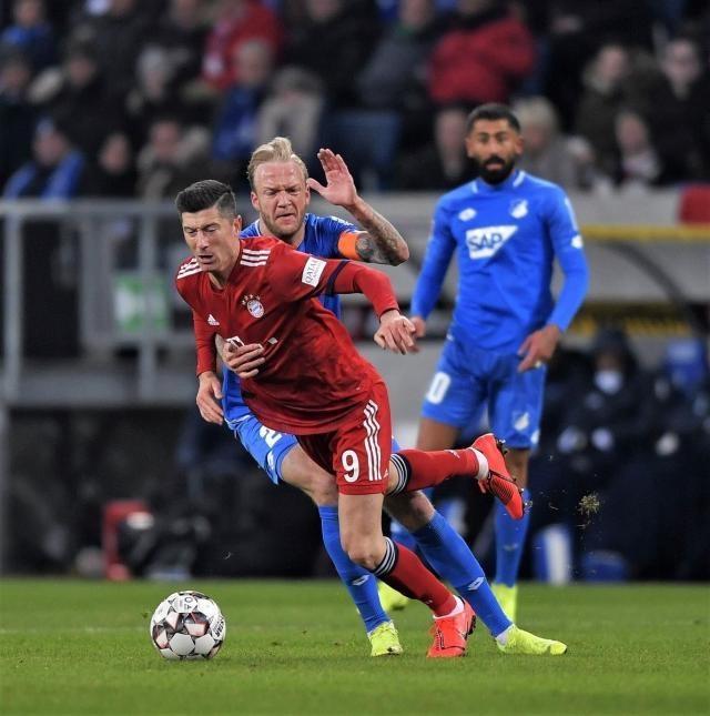 意超杯前瞻：那不勒斯心理处下风，博洛尼亚伤兵满营顾此失彼（意超杯前瞻：那不勒斯心态被动，博洛尼亚伤病缠身难兼顾）