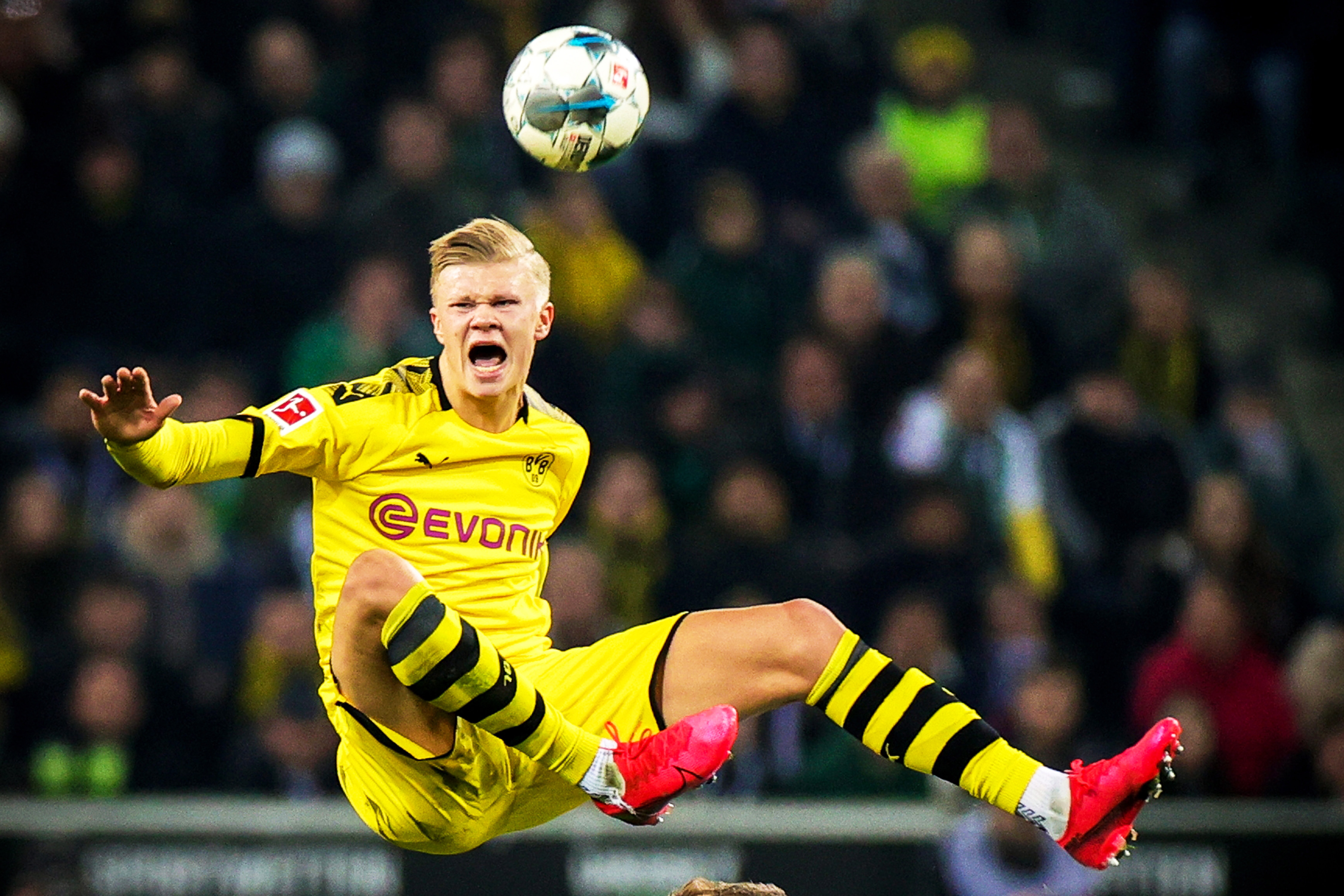 2025／26赛季英超：拒绝找借口！斯洛特回应VAR（2025／26赛季英超：斯洛特谈VAR，绝不找借口）