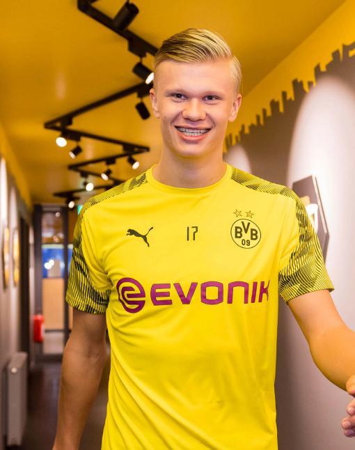 官方：挪威主裁埃斯科斯执法欧冠马竞vs圣吉罗斯联合（官方确认：挪威主裁埃斯科斯将执法欧冠马竞对阵圣吉罗斯联合）