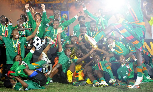 大胜33分！广东男篮晋级八强，“小胡金秋”表现出彩