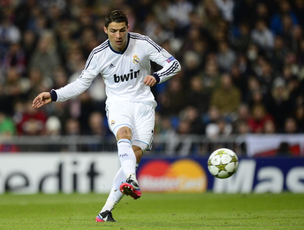 官方：因言语攻击那不勒斯助教，阿莱格里被罚款1万欧元（官方宣布：阿莱格里因言语冒犯那不勒斯助教被罚1万欧元）